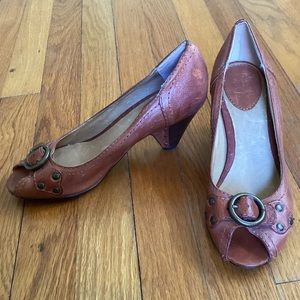 Frye MAYA peep toe leather pumps with buckle